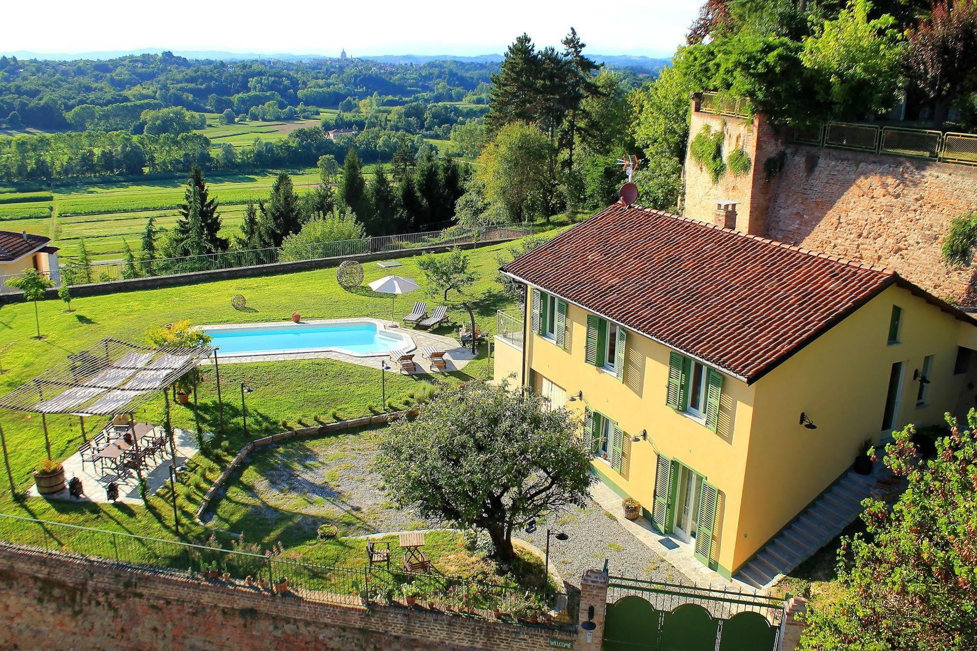 Aparthotel La Cuccagna Di Don Bosco - No Landlords And Neighbours - Absolute Privacy! Montafia Exterior foto